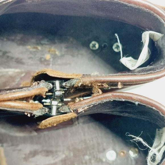 UGG Brown Leather Slip On Buckle Detail Side Zipper Ankle Riding Booties I205 - Picture 11 of 13